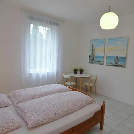 Apartment Flat In With Balcony *