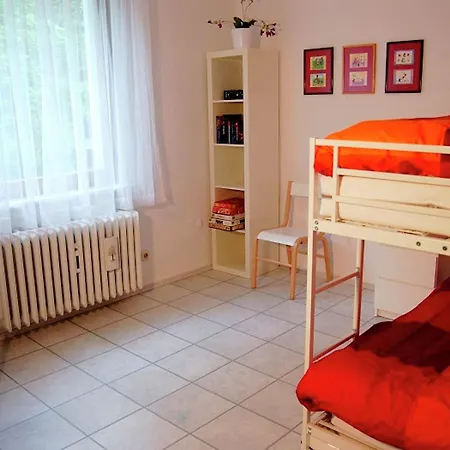 Flat In With Balcony Apartment *